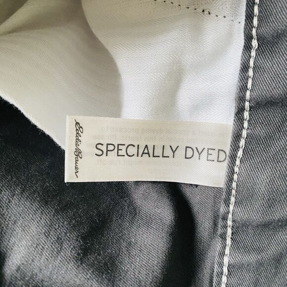 Eddie Bauer Chino Short Women size 12 Taupe Slightly Curvy Stretch Inseam 5" - Picture 9 of 9